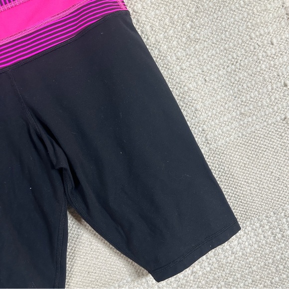 LULULEMON black and pink Reverse Groove reversible bike shorts 6 TALL - Picture 6 of 8